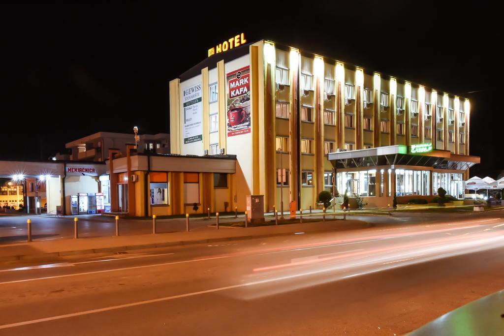 Hotel Požega Buitenkant foto